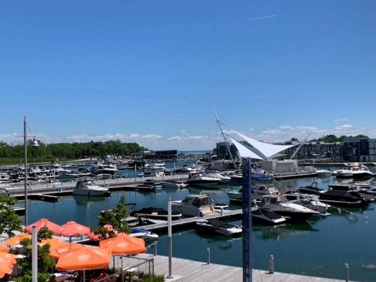 Stunning Stayz At Friday Harbour Beach Marina Resort Lake Simcoe Innisfil 外观 照片